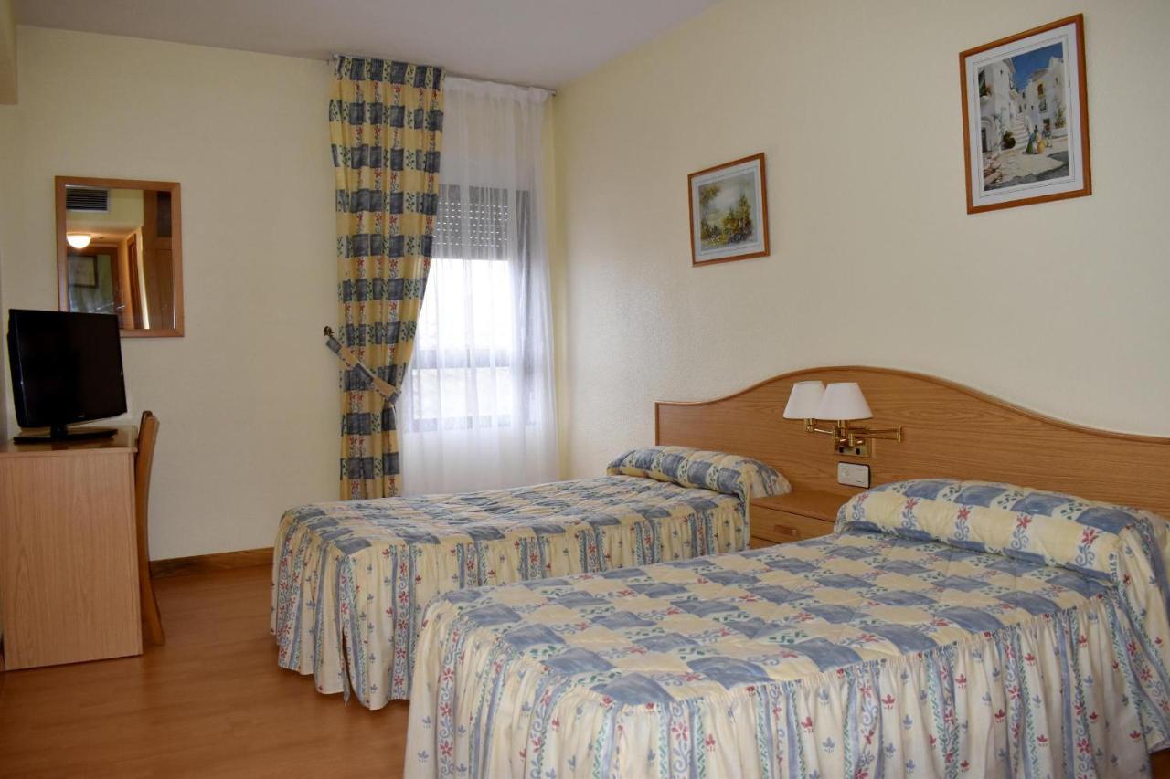 Hotel Ria De Vigo "Tierra De Campos" Becilla de Valderaduey Ngoại thất bức ảnh