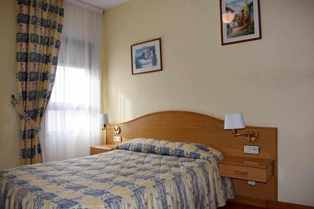 Hotel Ria De Vigo "Tierra De Campos" Becilla de Valderaduey Ngoại thất bức ảnh